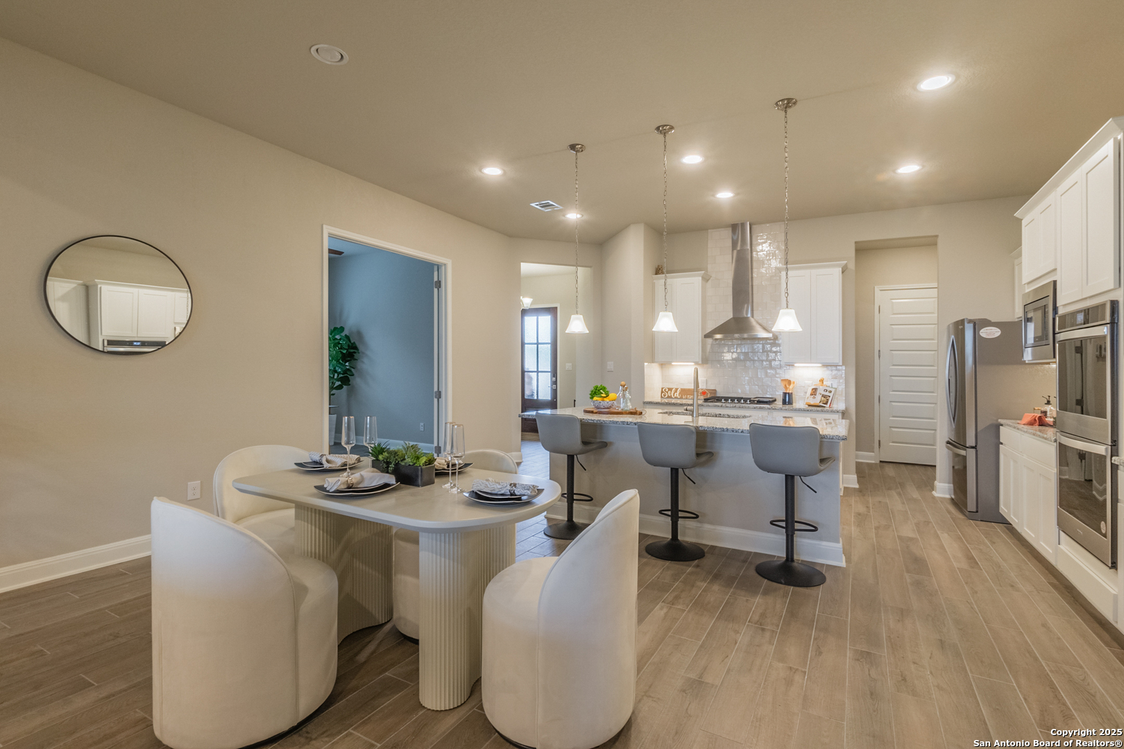 property viewer photo 17