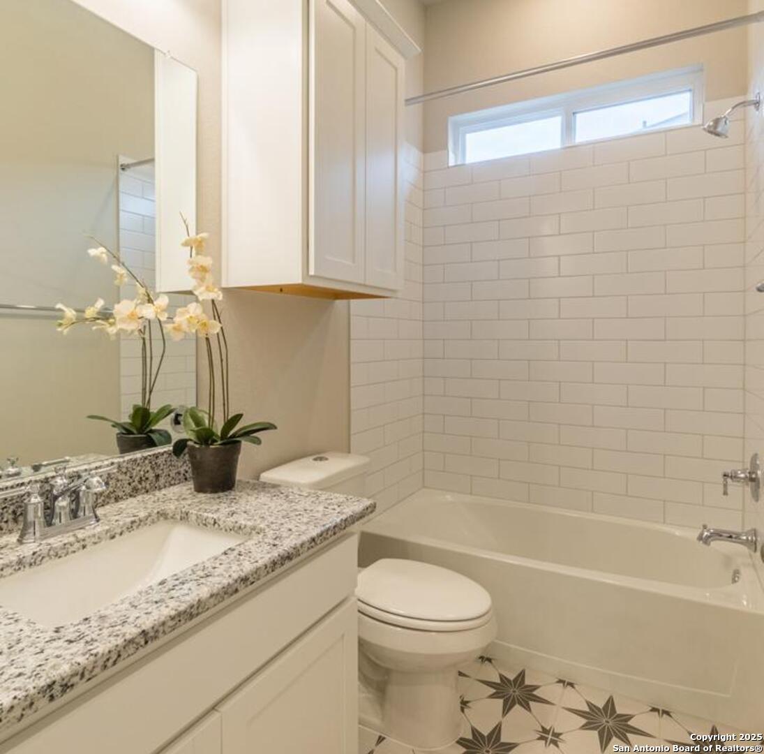 property viewer photo 33