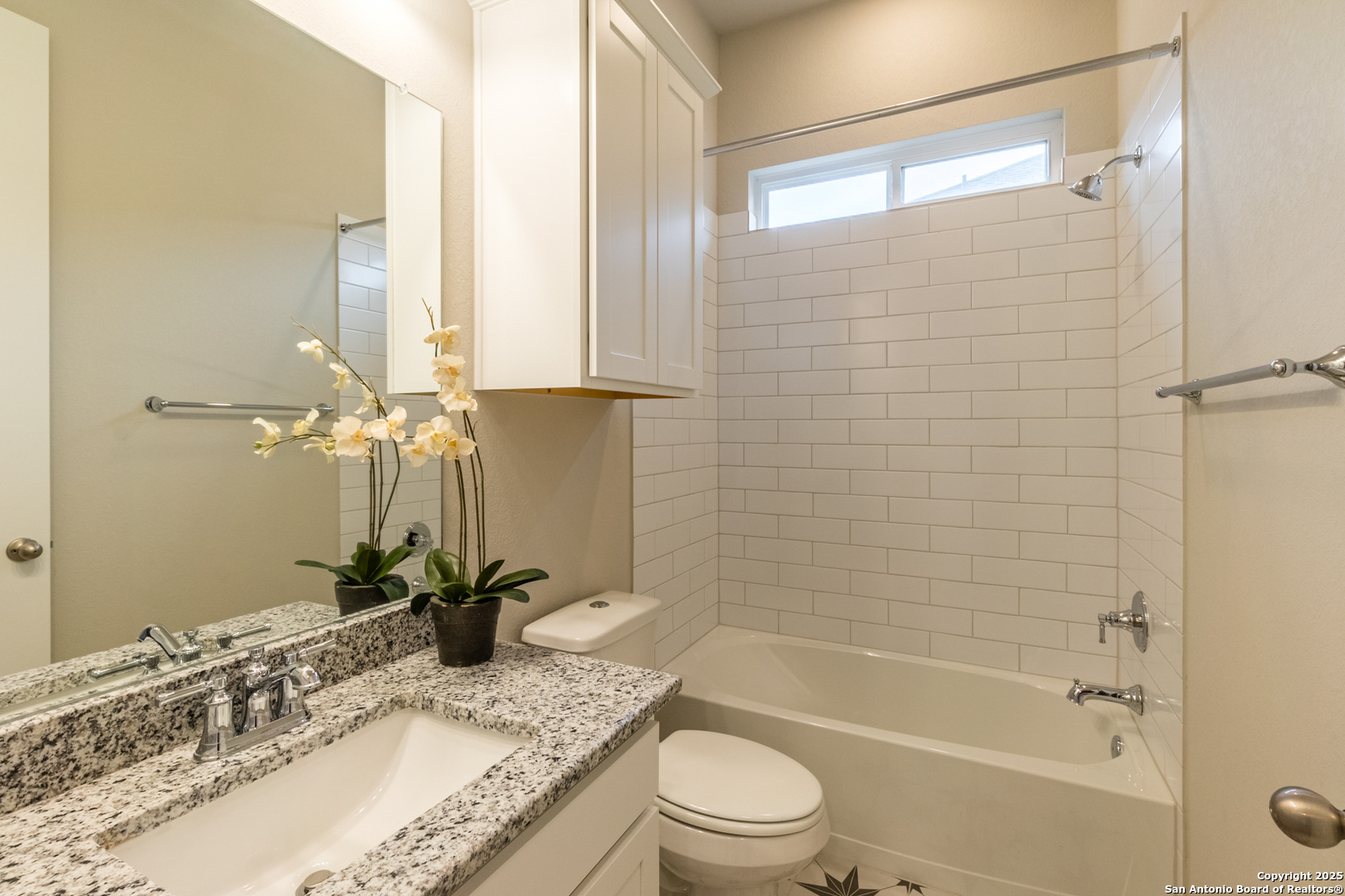 property viewer photo 34