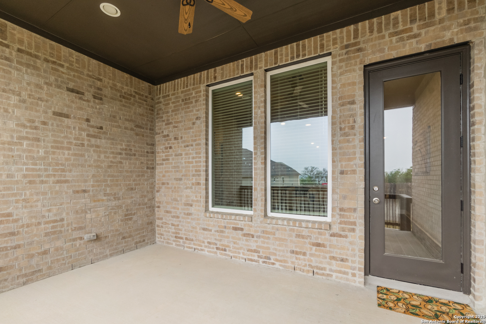 property viewer photo 48