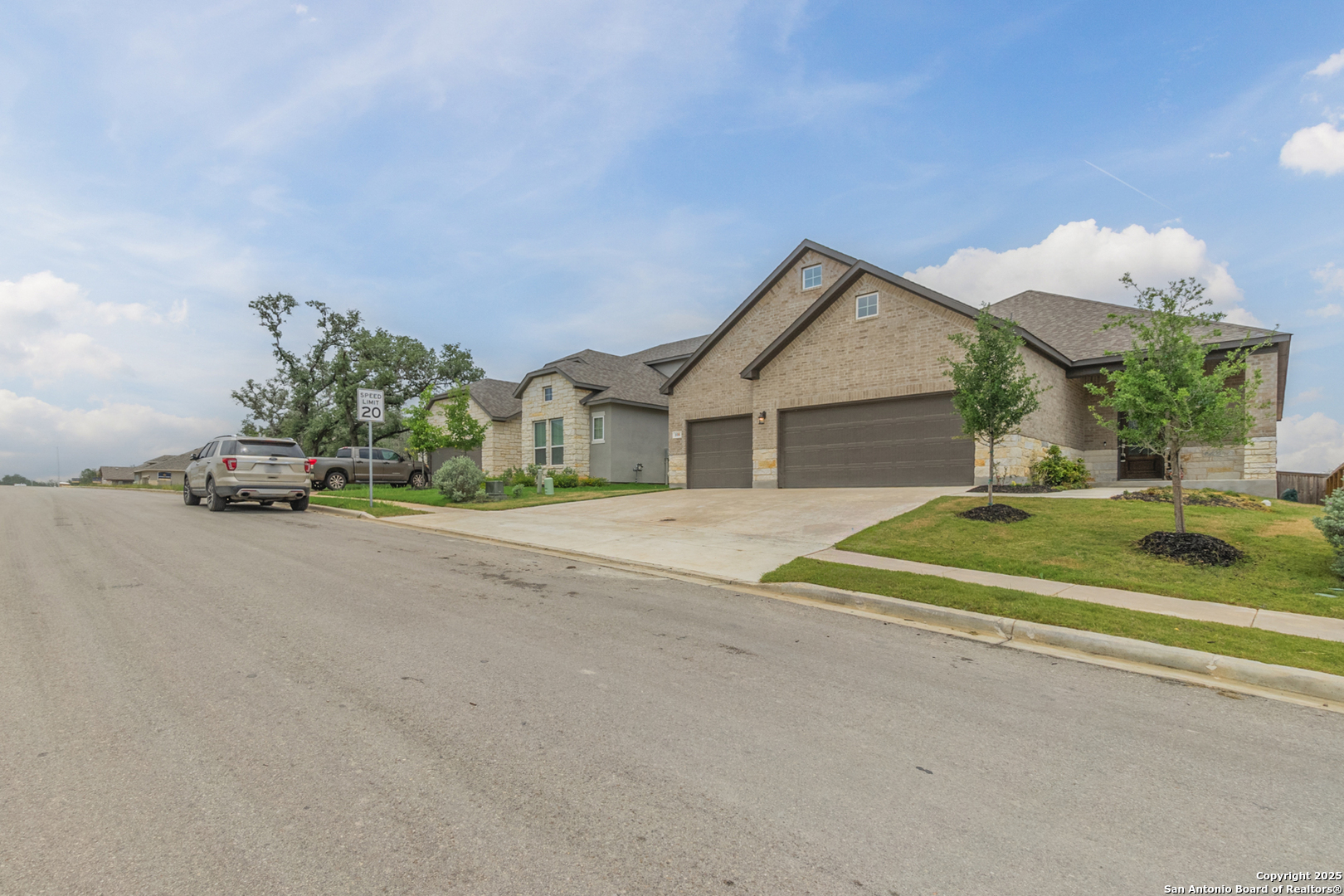 property viewer photo 53