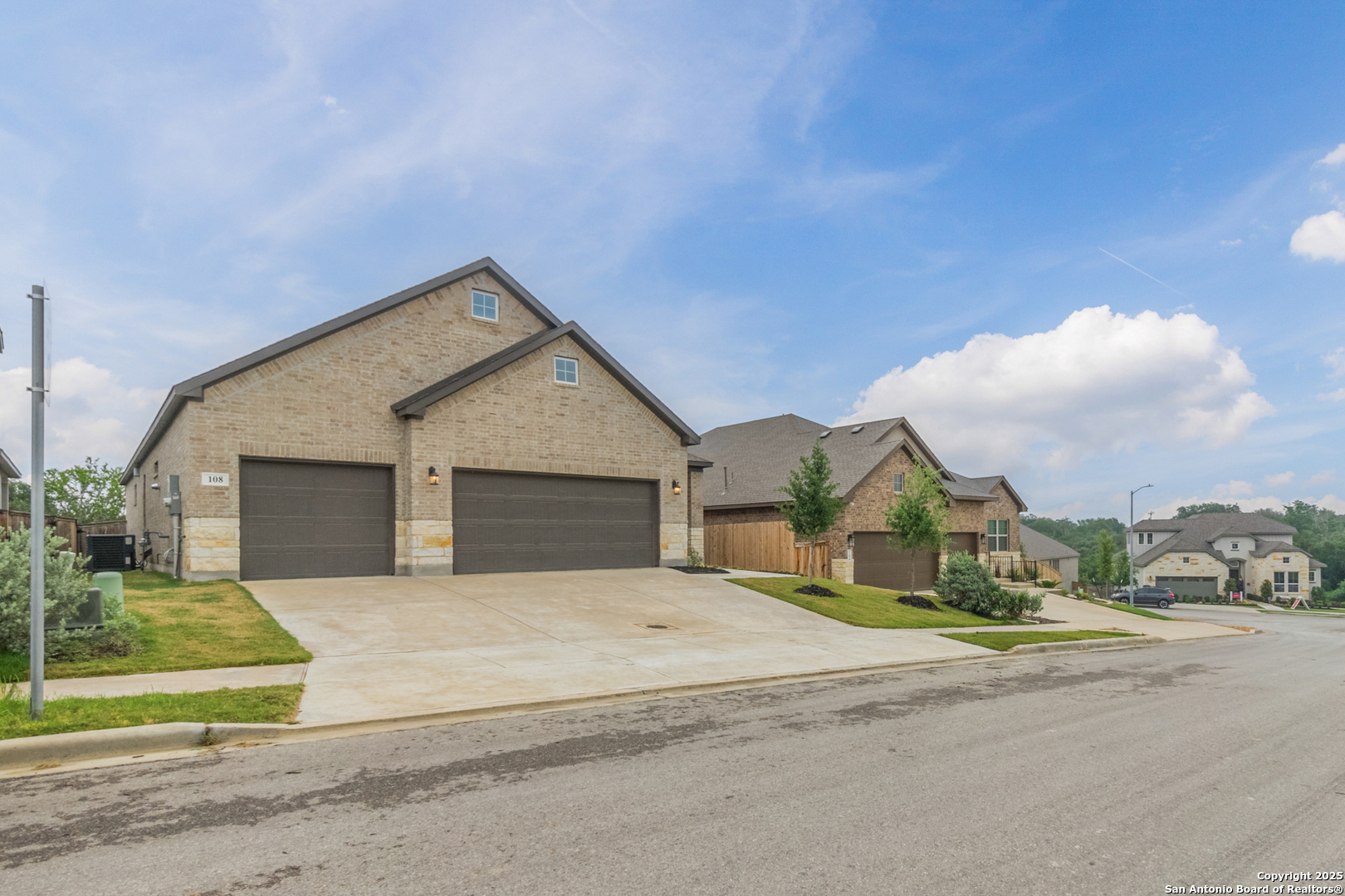 property viewer photo 54