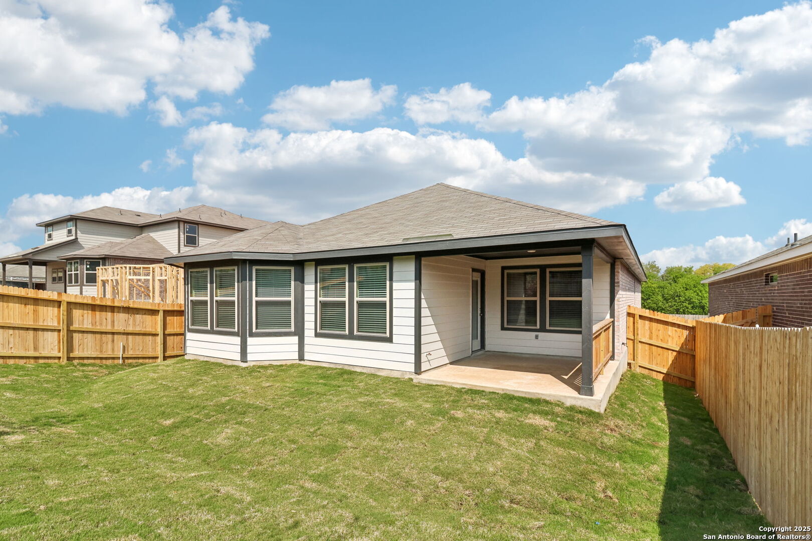 main property photo 44