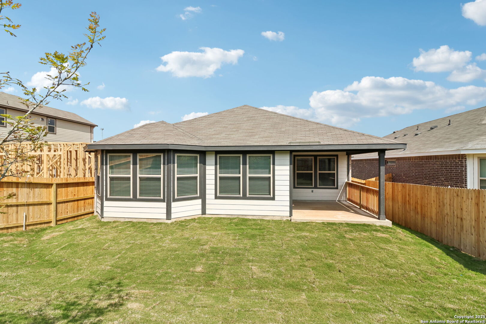 main property photo 45