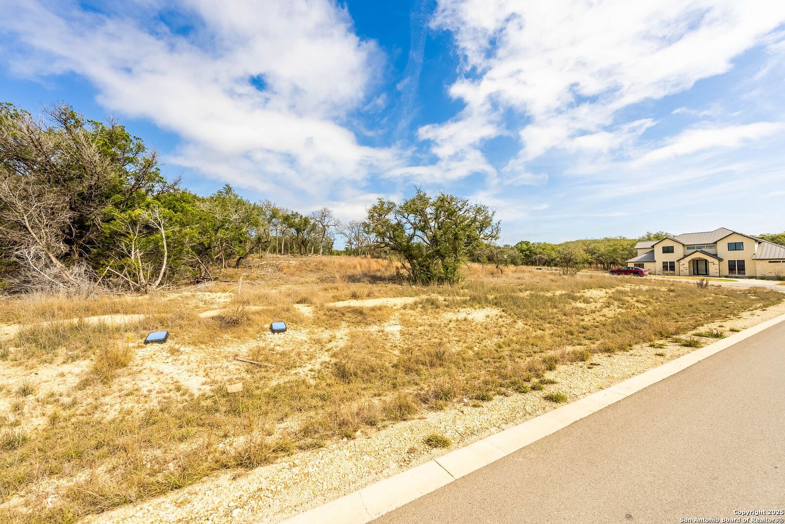 main property photo 21