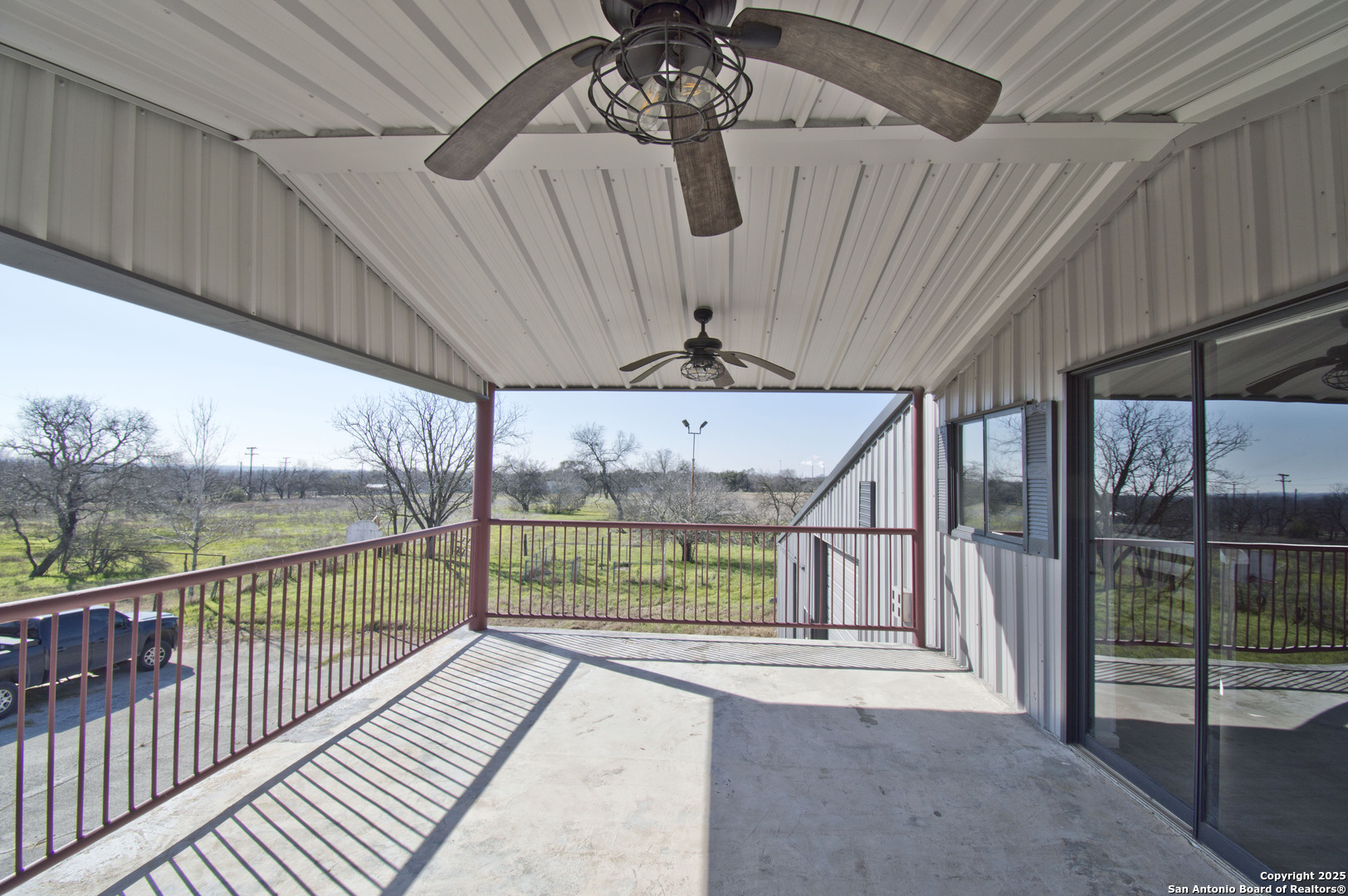 main property photo 24