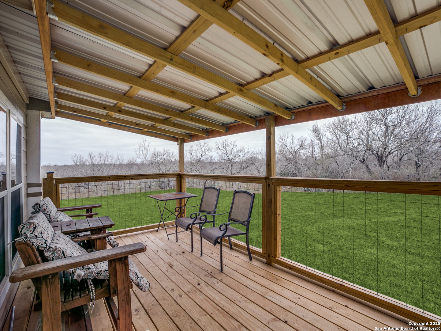 main property photo 18