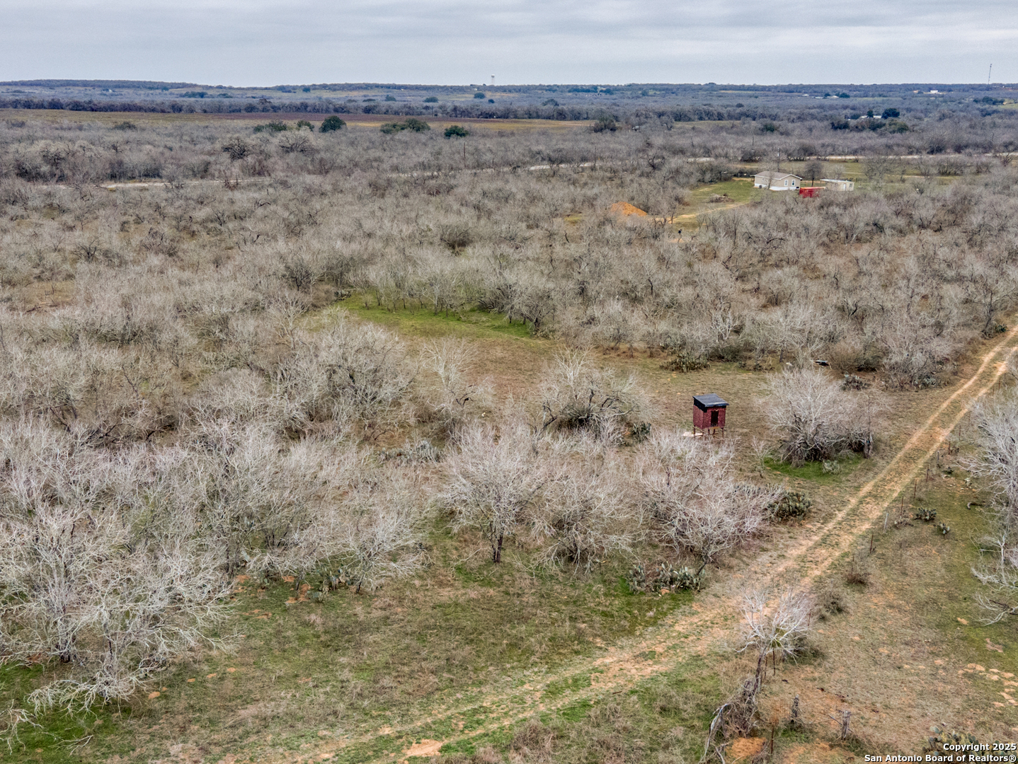 main property photo 34