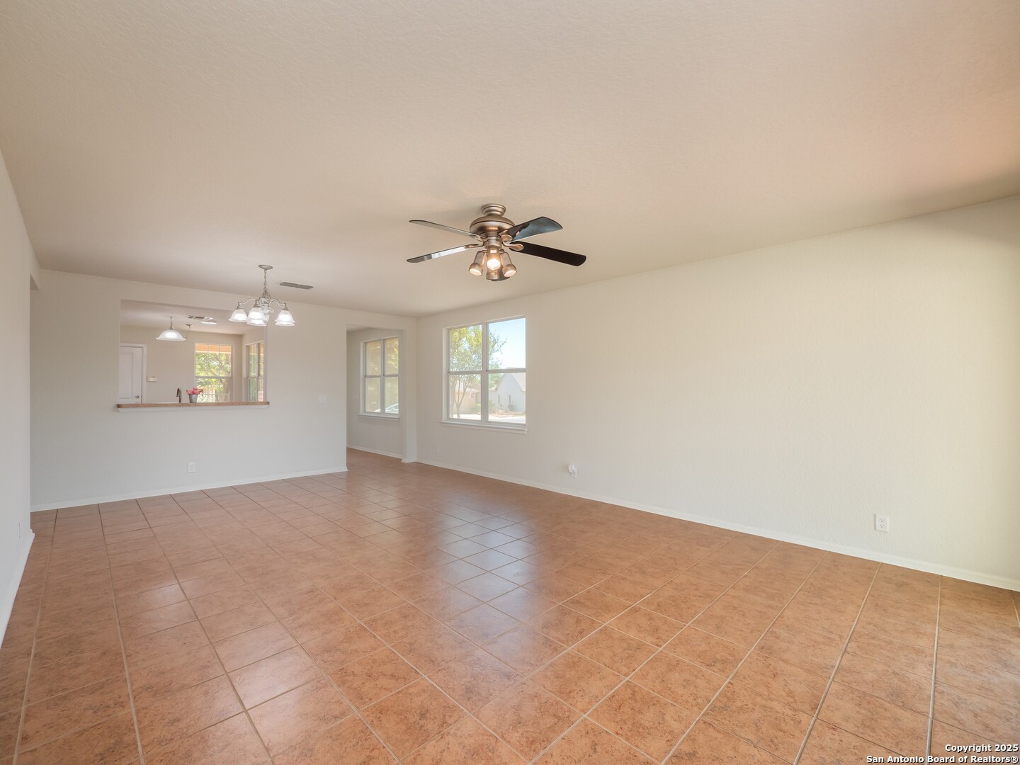 property viewer photo 11