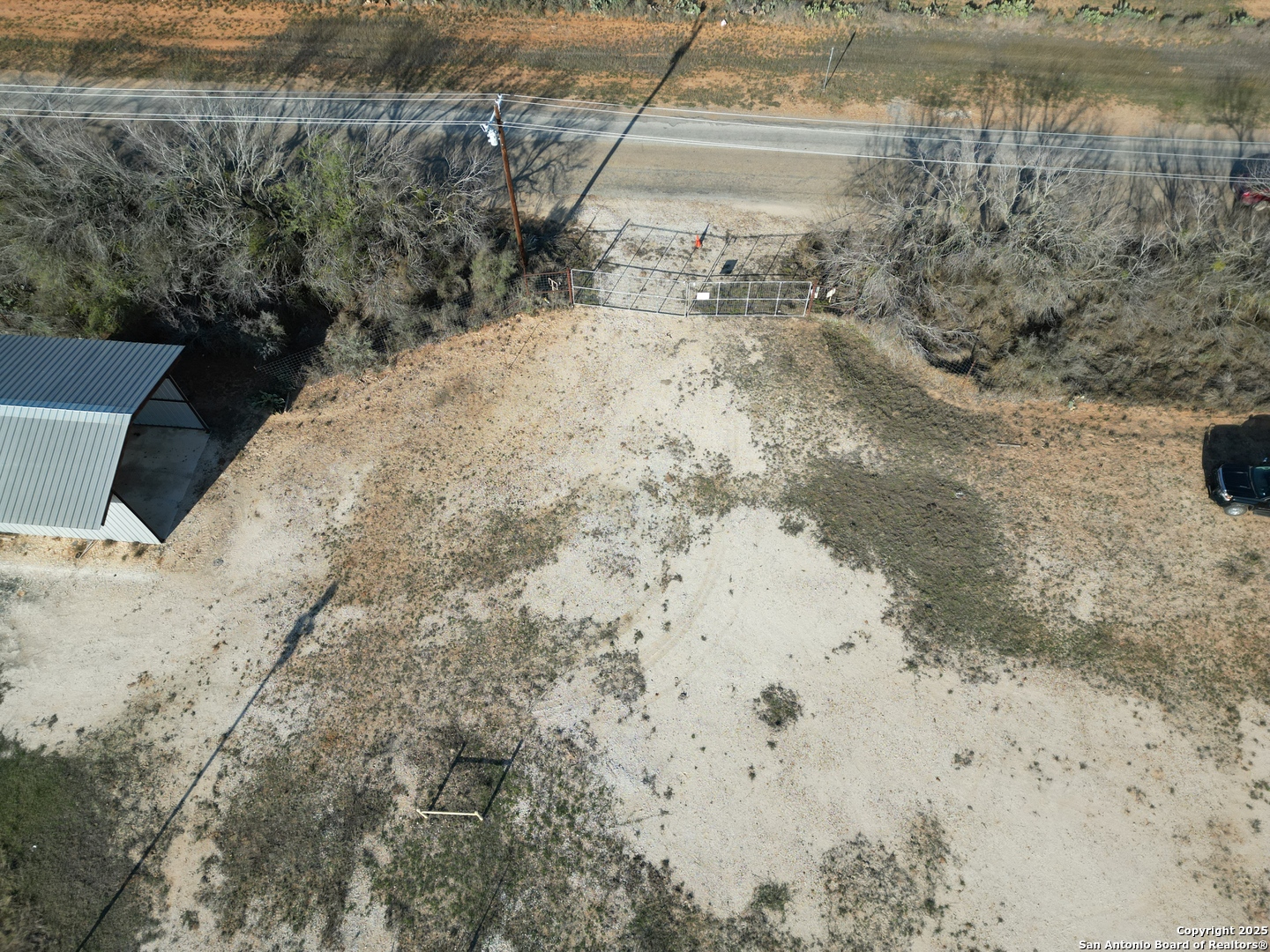 main property photo 6