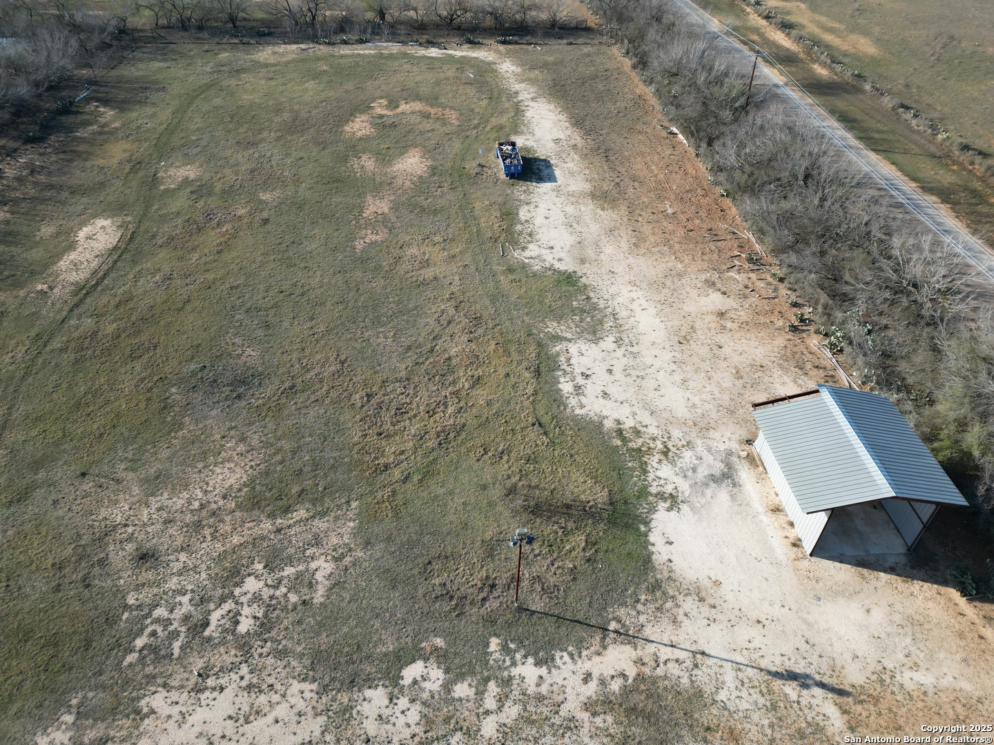 main property photo 7