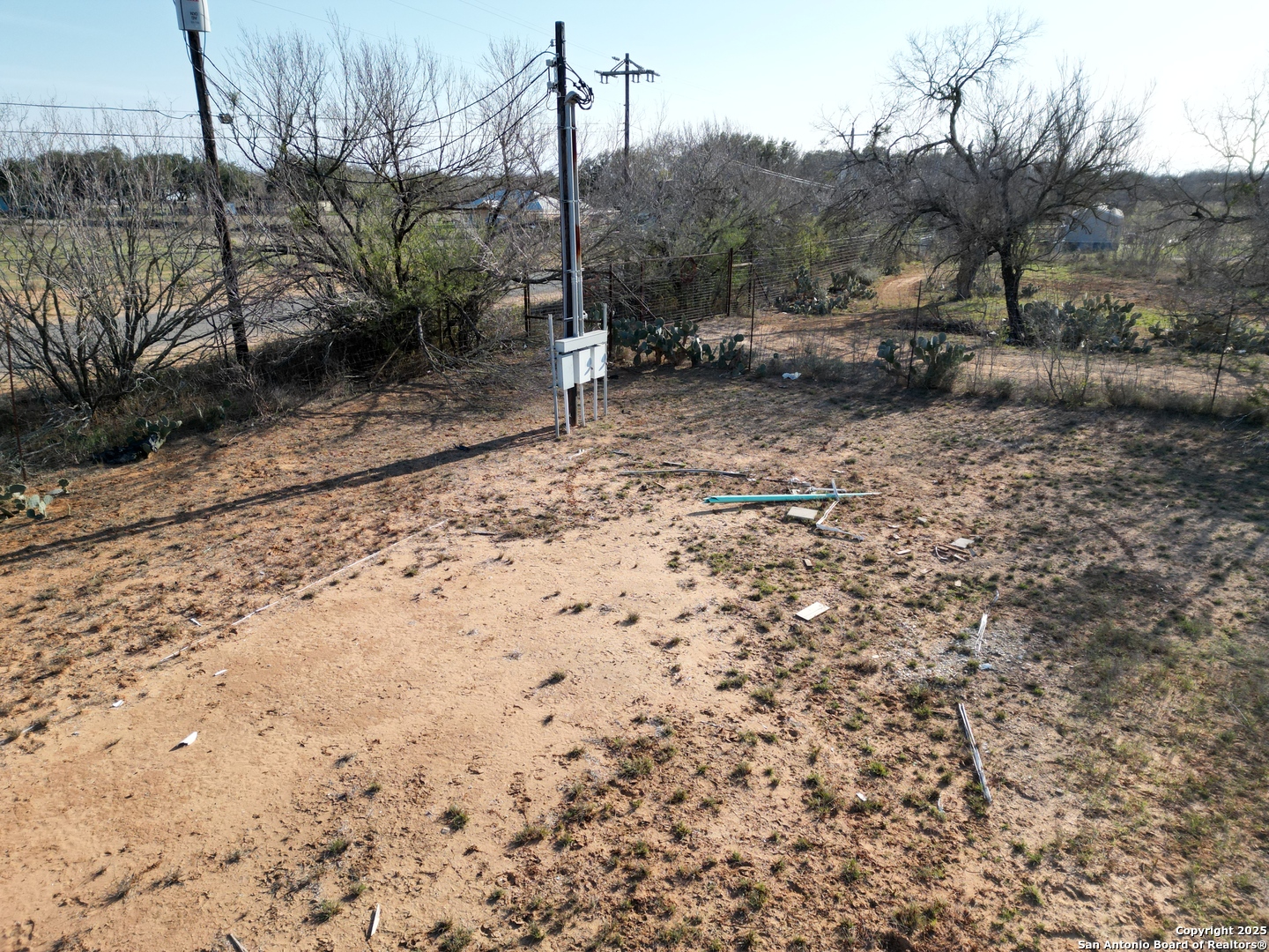 main property photo 9