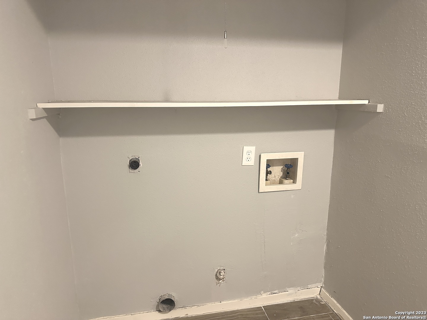 main property photo 15