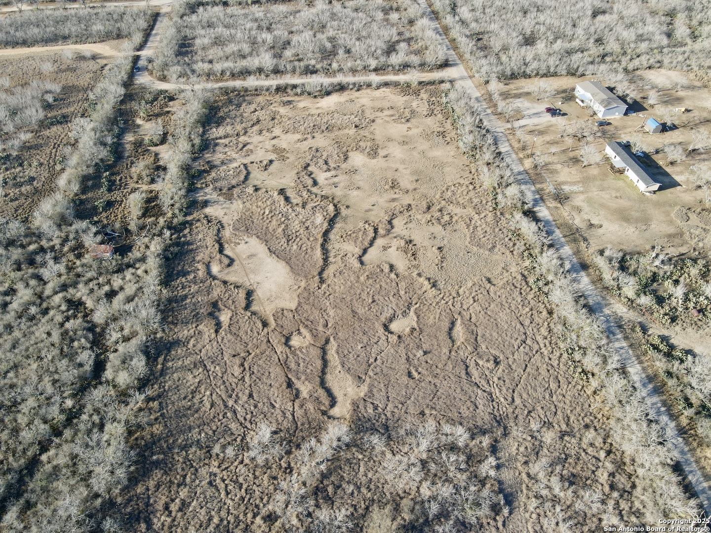 main property photo 6