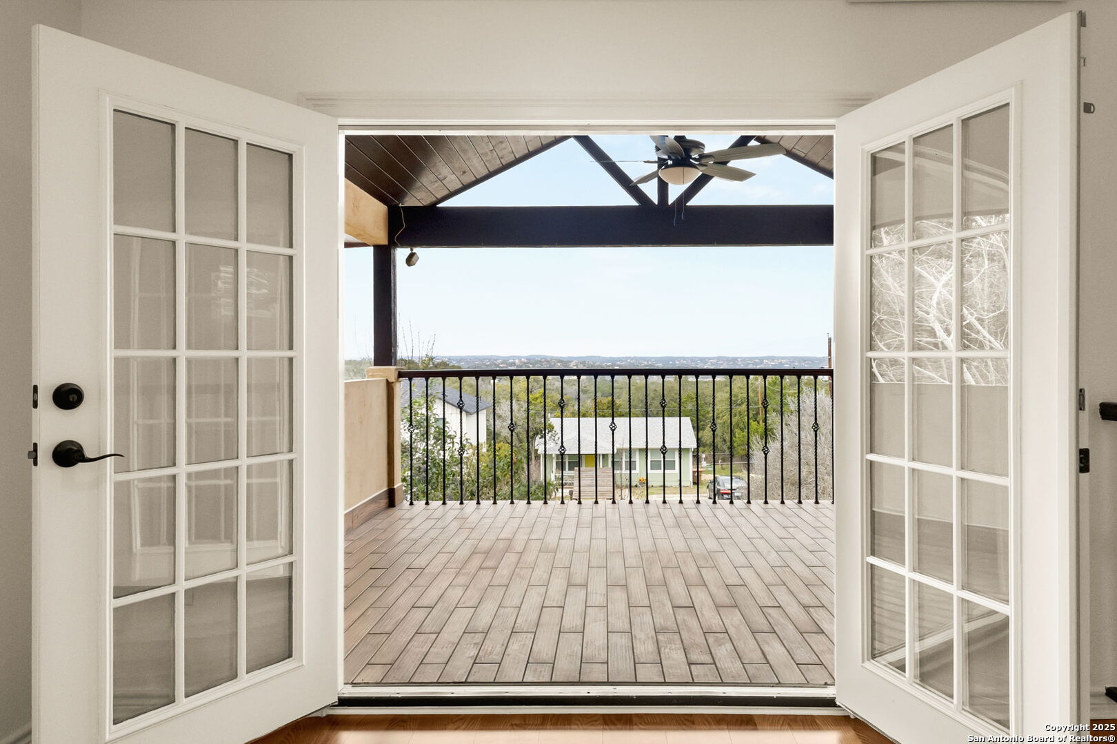 main property photo 19
