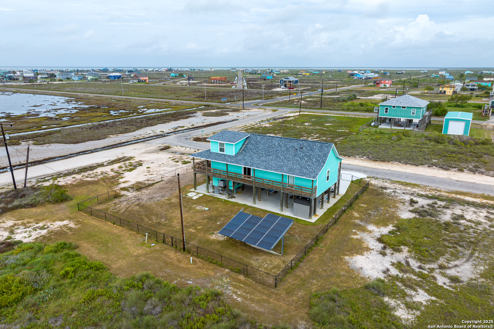 main property photo 17