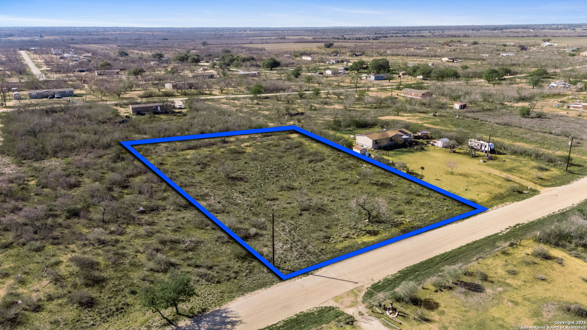 main property photo 3