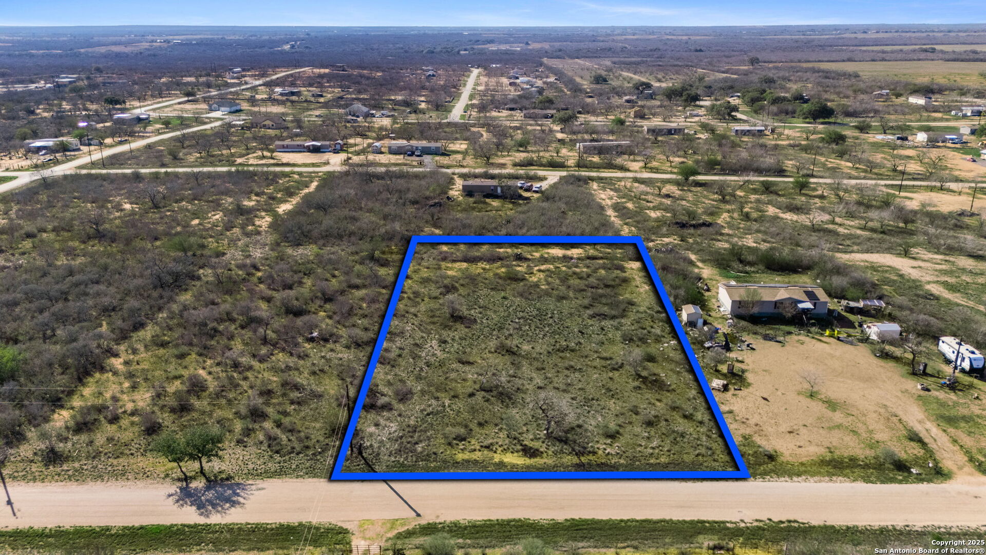 main property photo 6