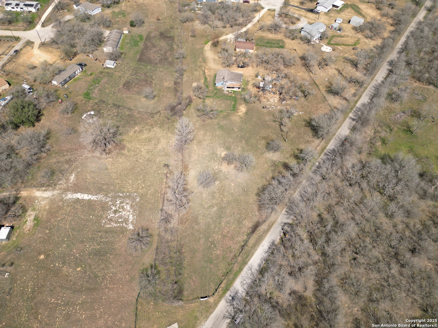 main property photo 18