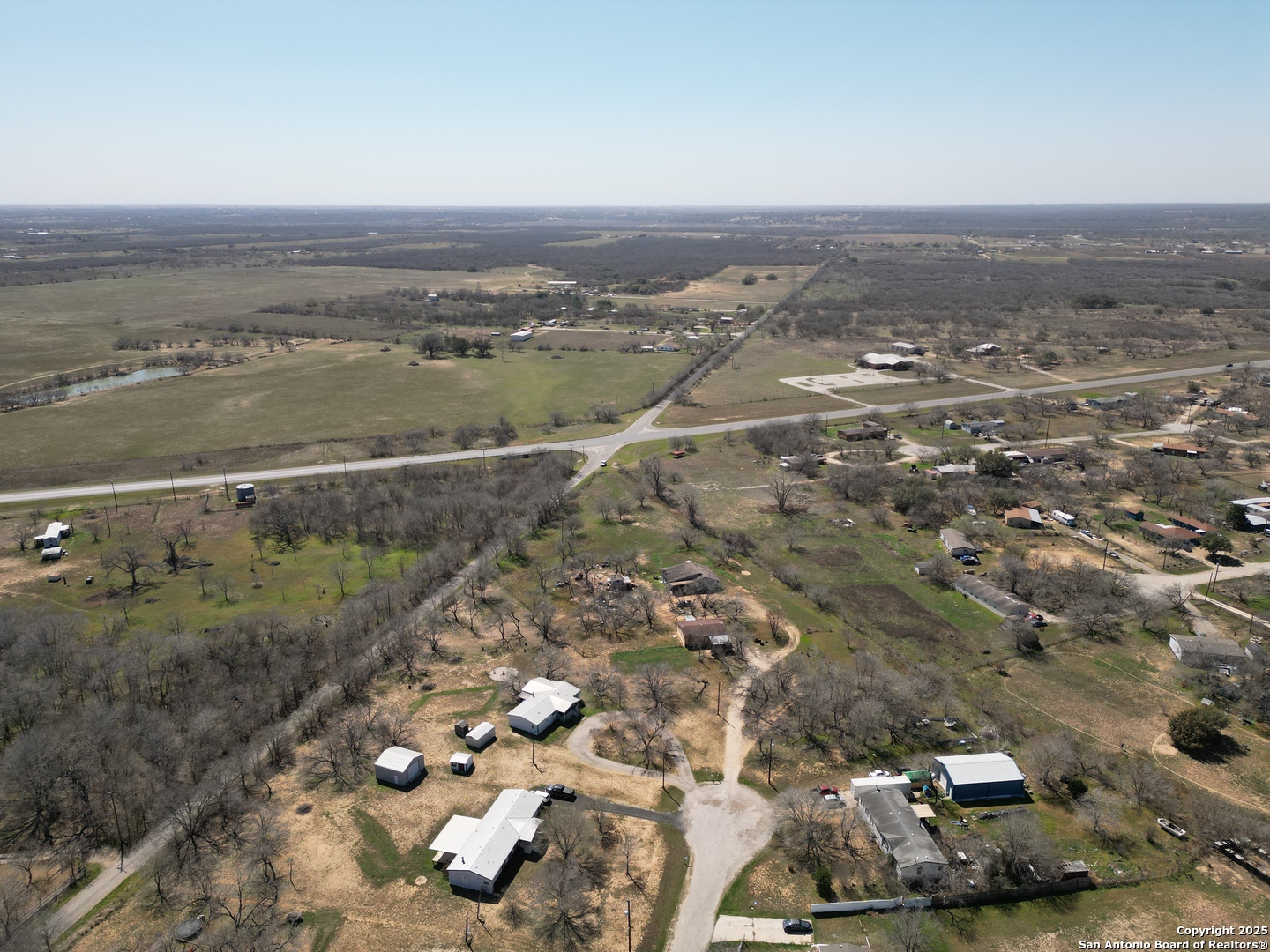main property photo 23