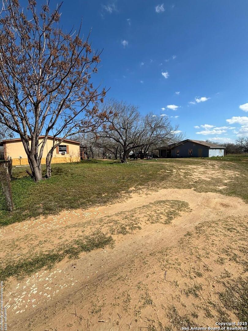 main property photo 9