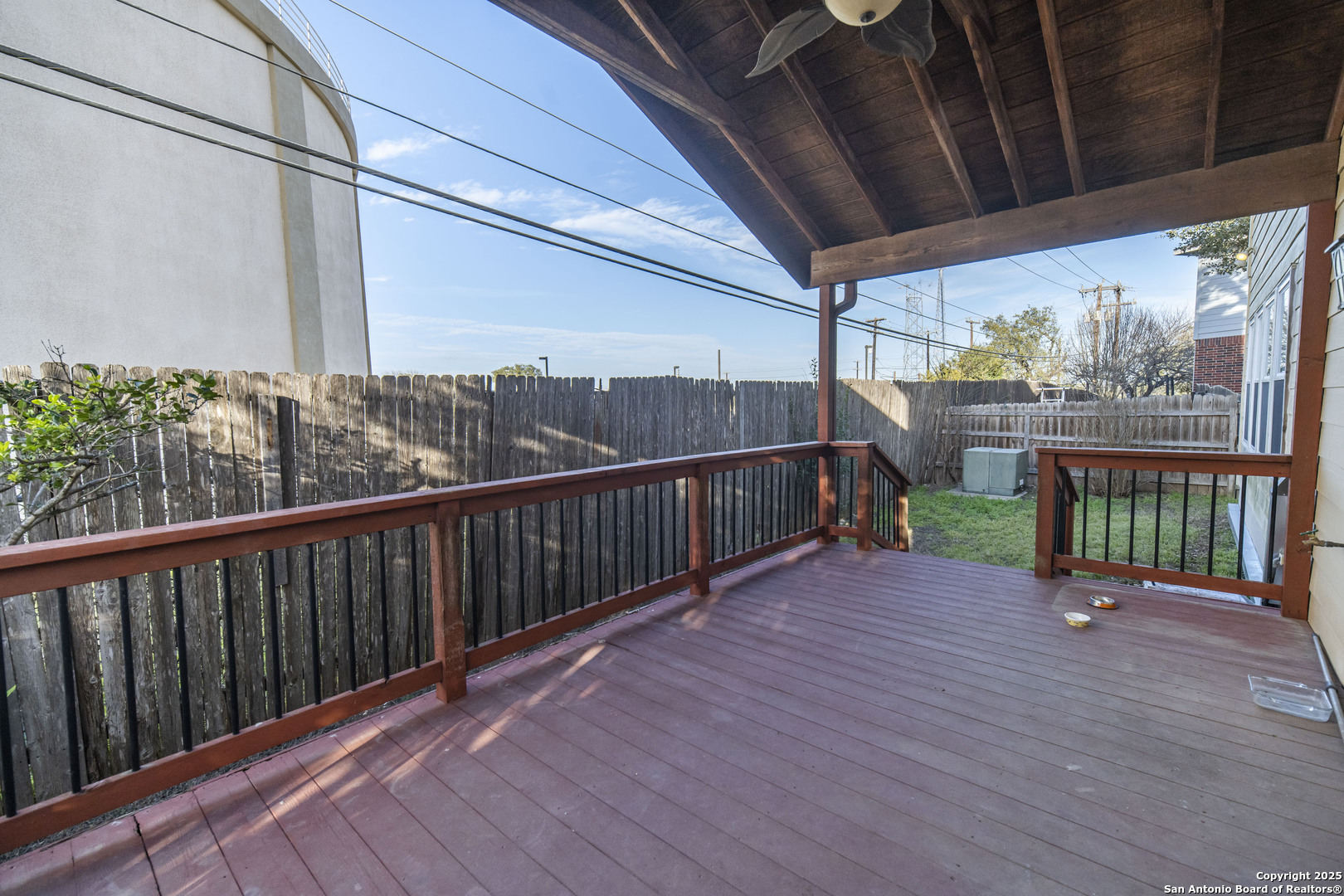main property photo 42