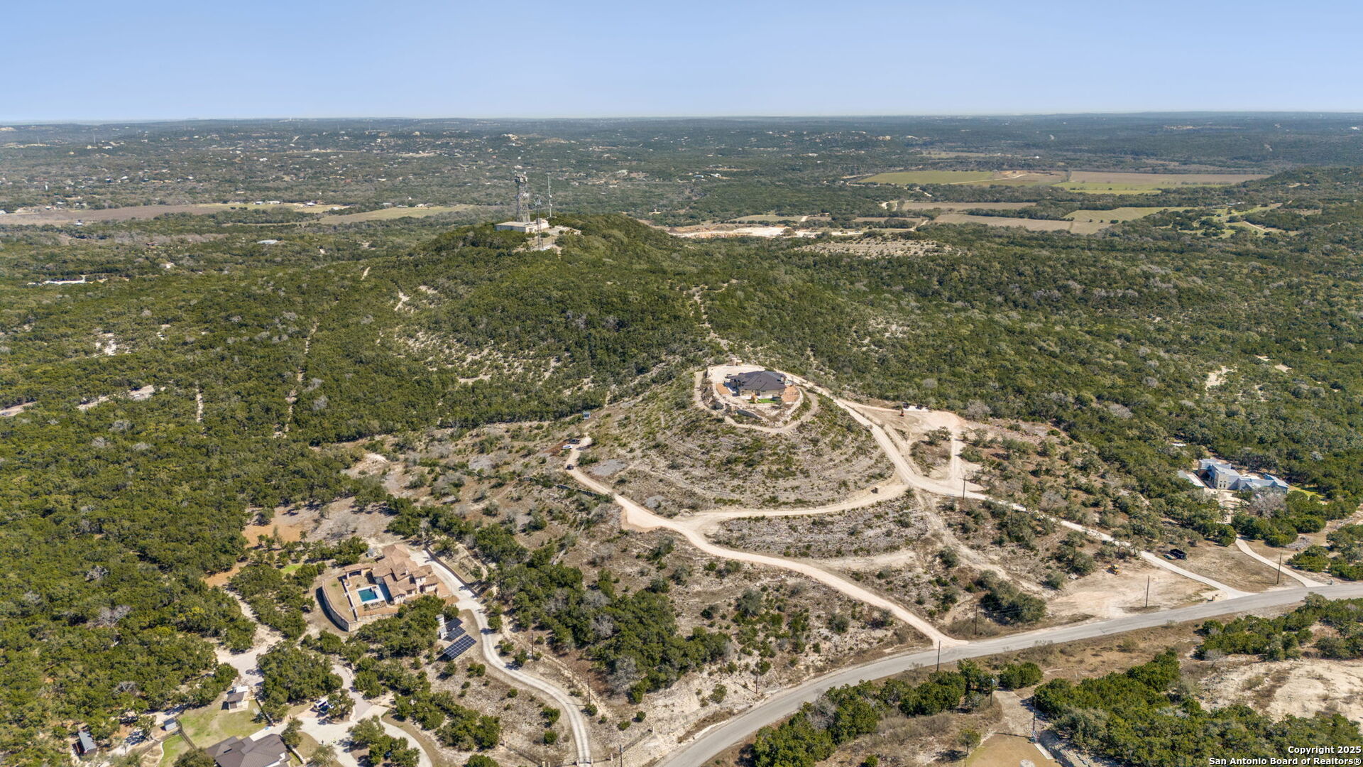 main property photo 15