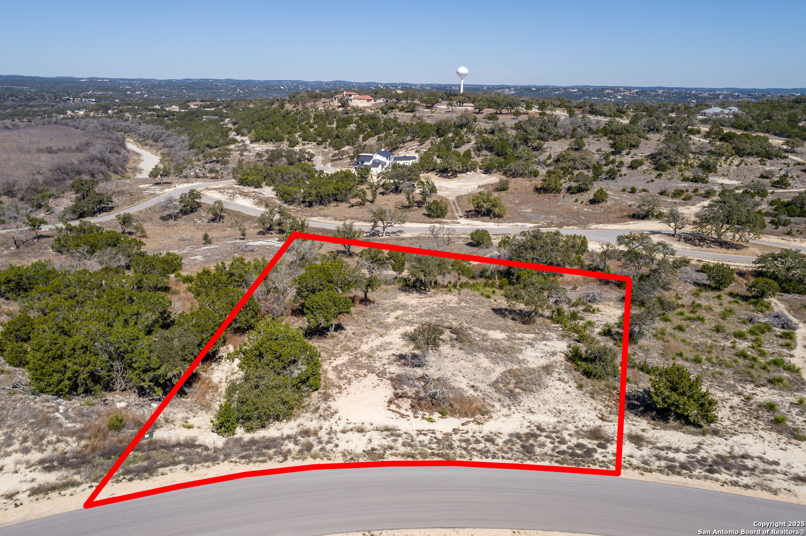 main property photo 4