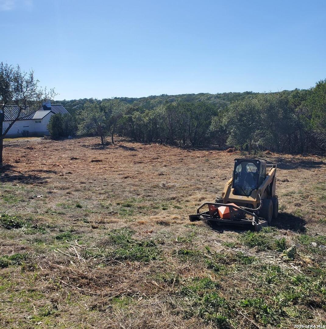 main property photo 10
