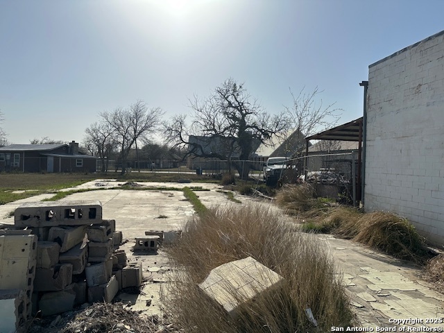 main property photo 3