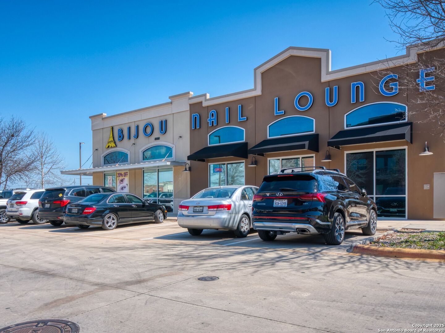 main property photo 31