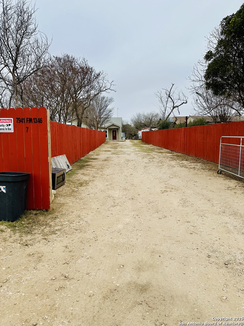 main property photo 30