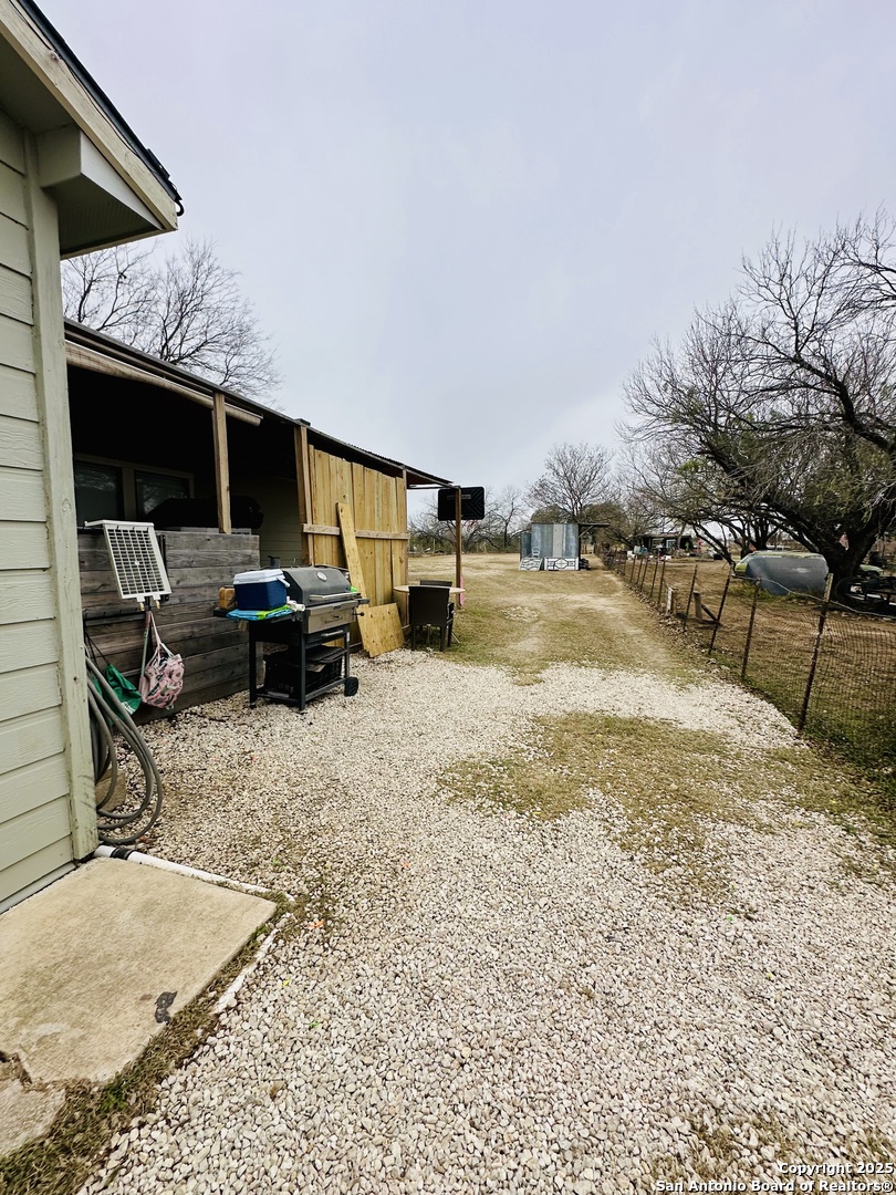 main property photo 33