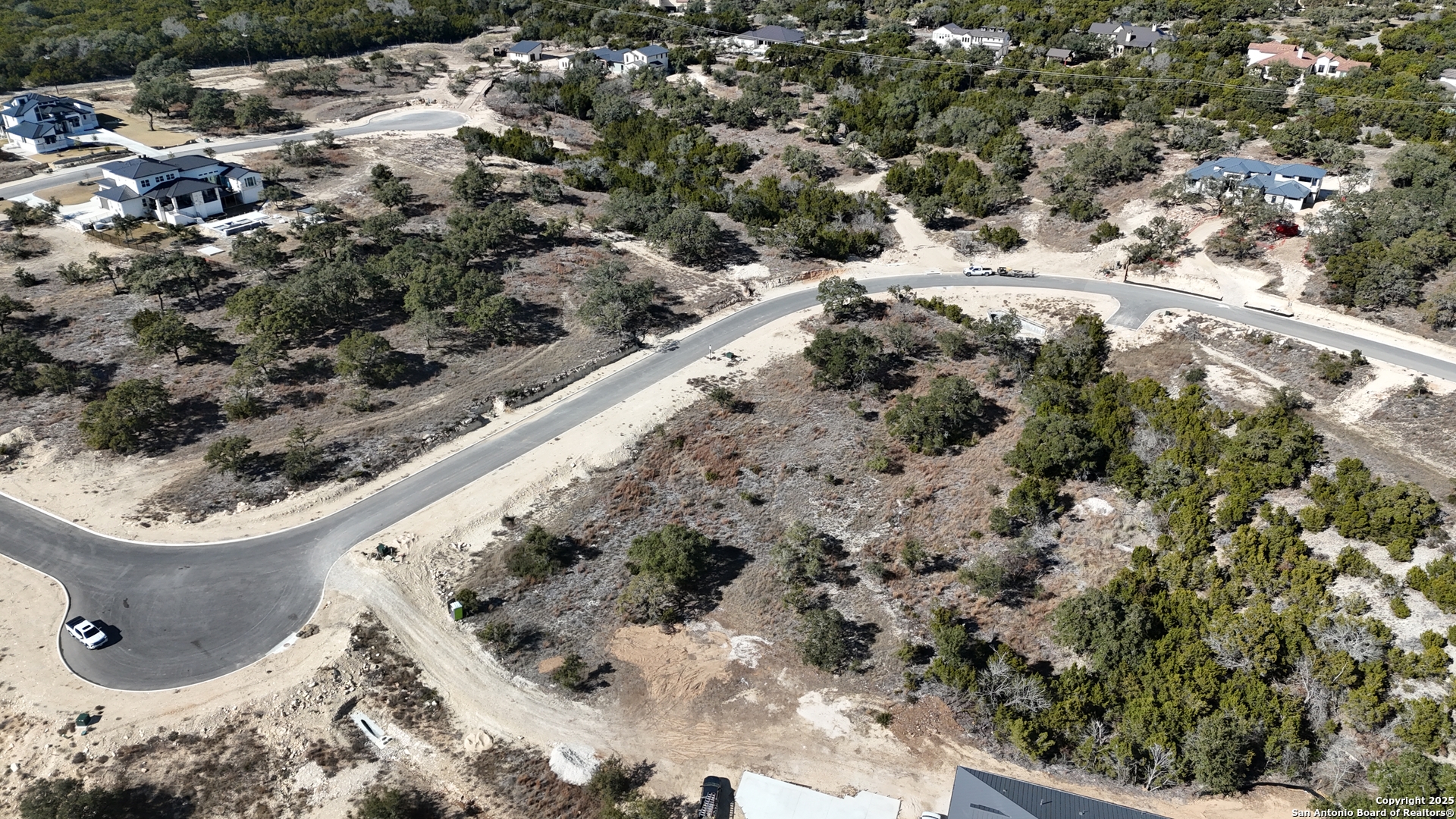 main property photo 7