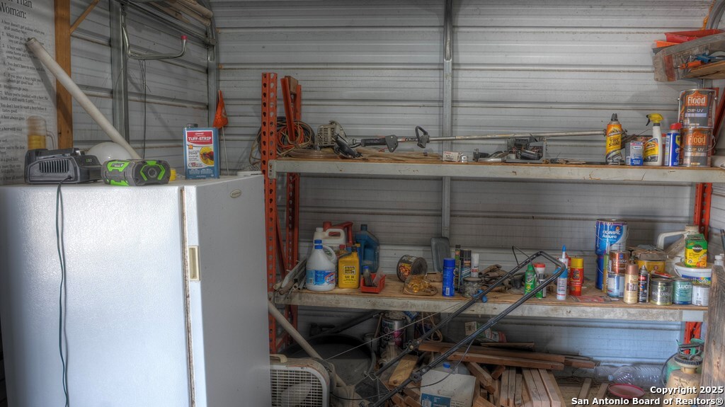main property photo 25