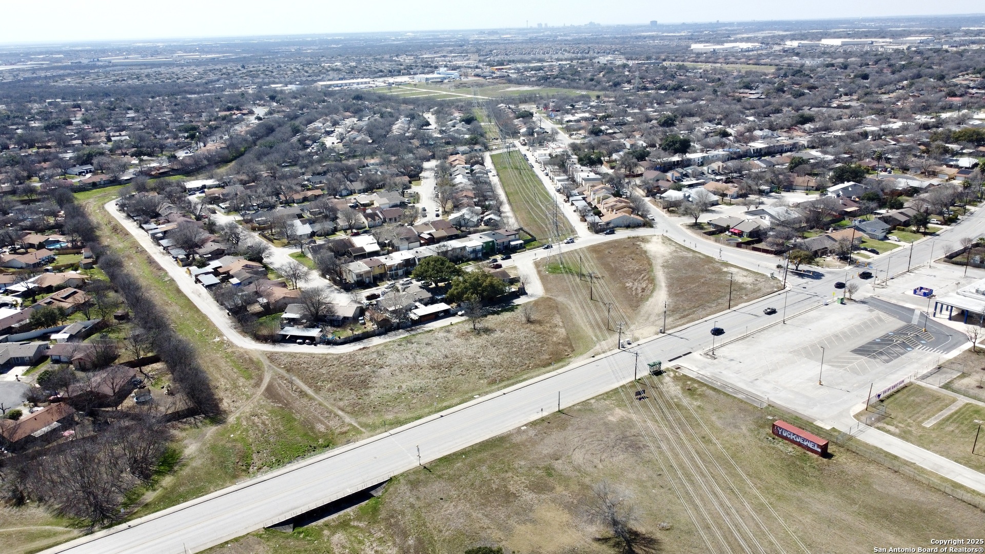 main property photo 15