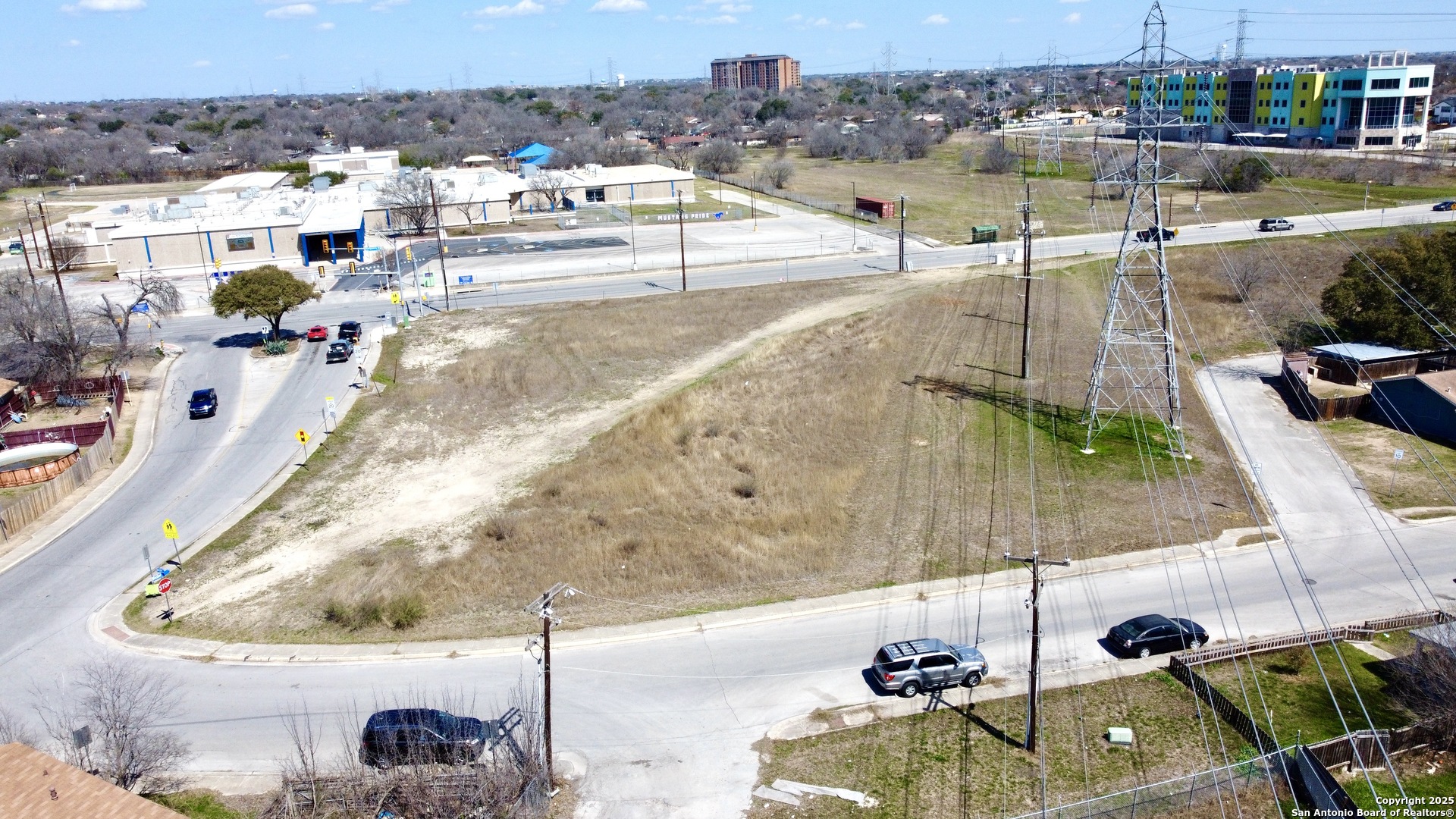 main property photo 2