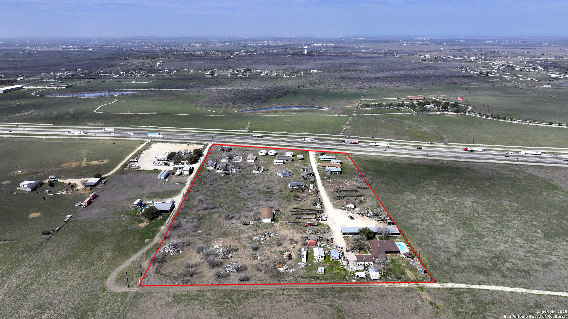 main property photo 20