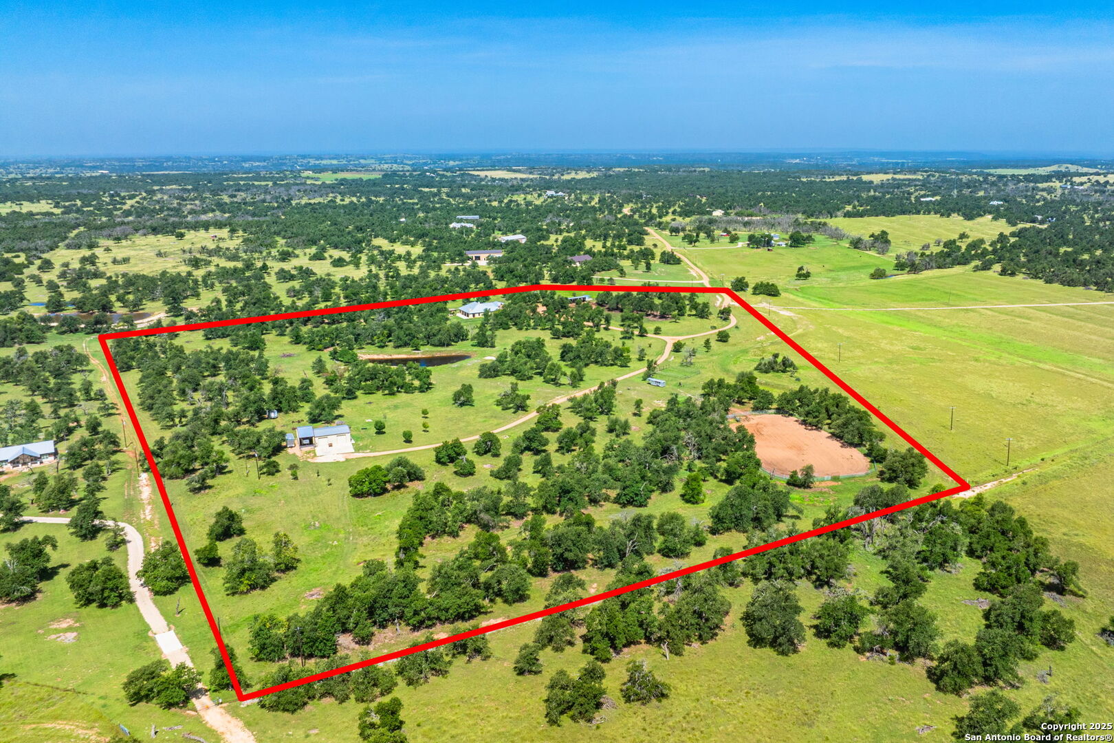 main property photo 40