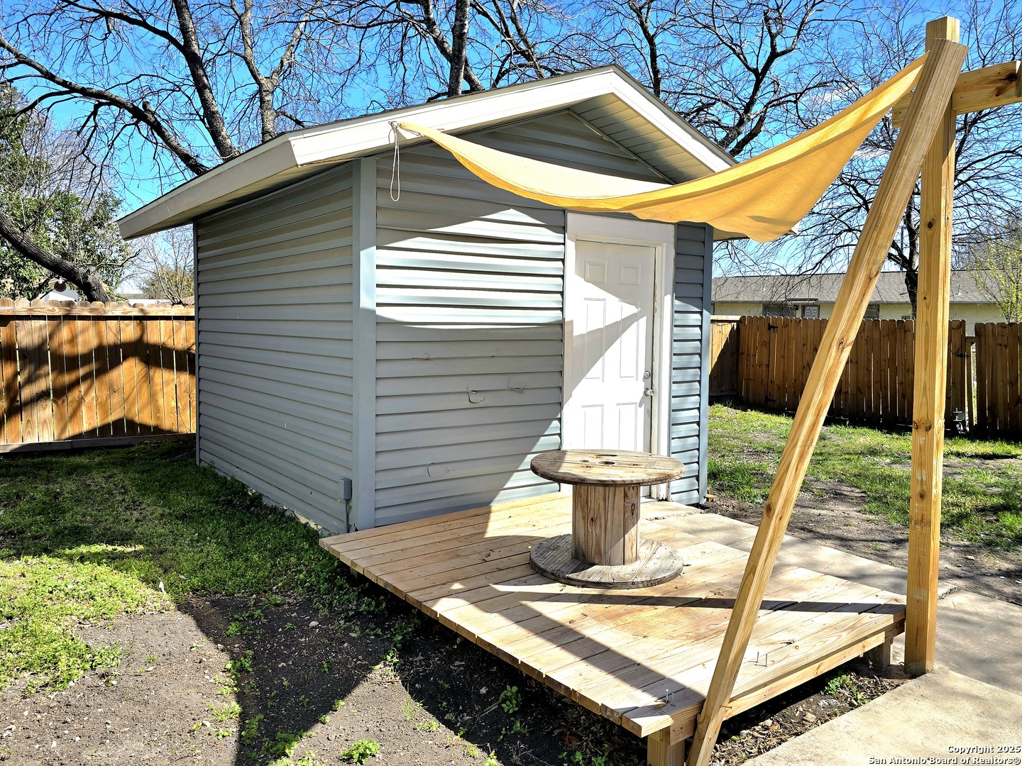 main property photo 38