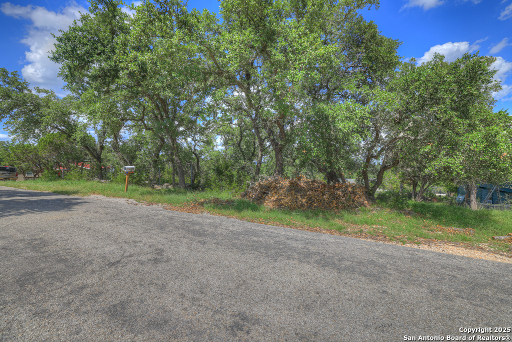 main property photo 17
