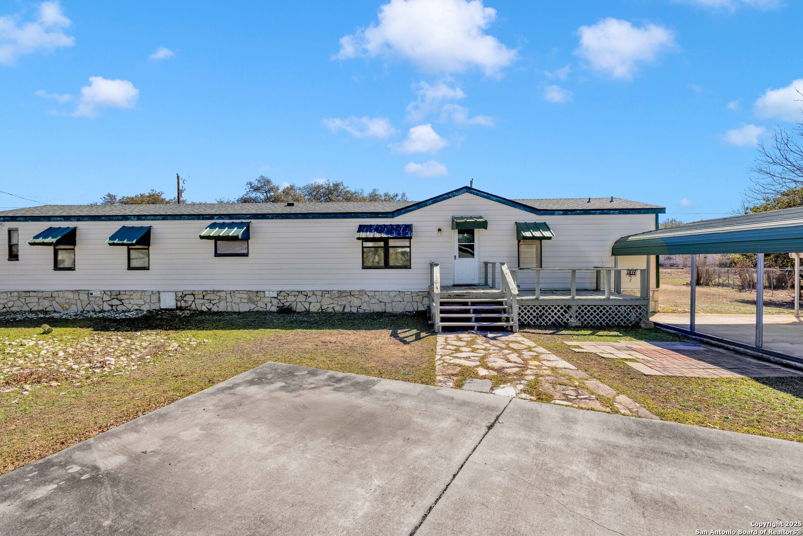 main property photo 1