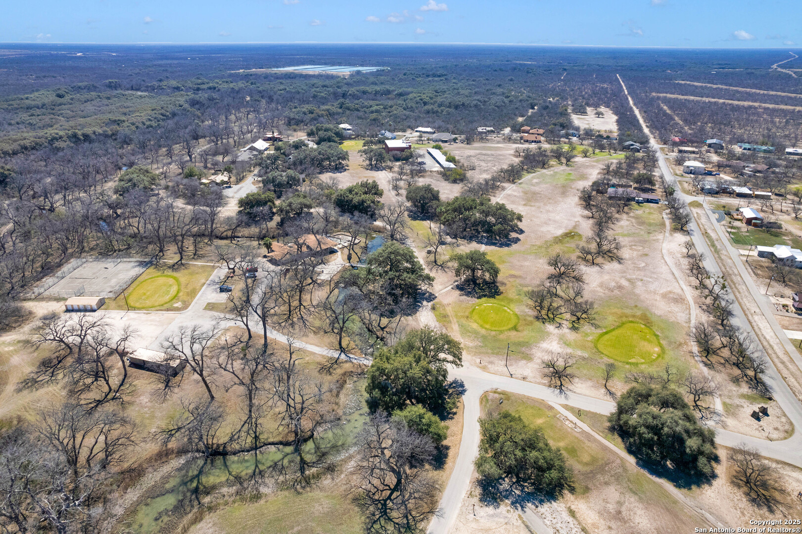 main property photo 31
