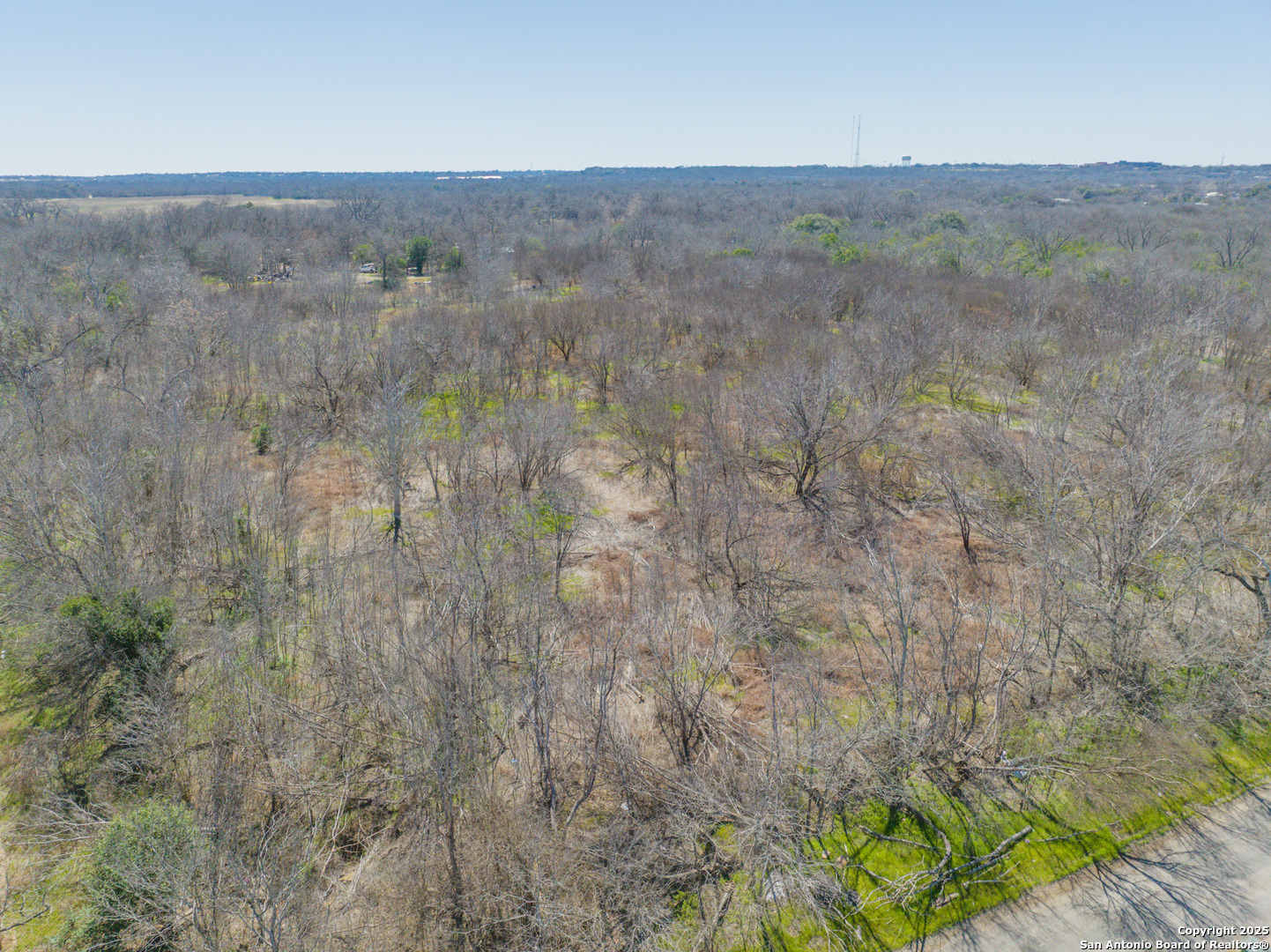 main property photo 10