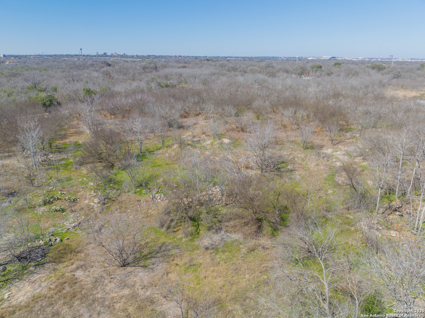 main property photo 9