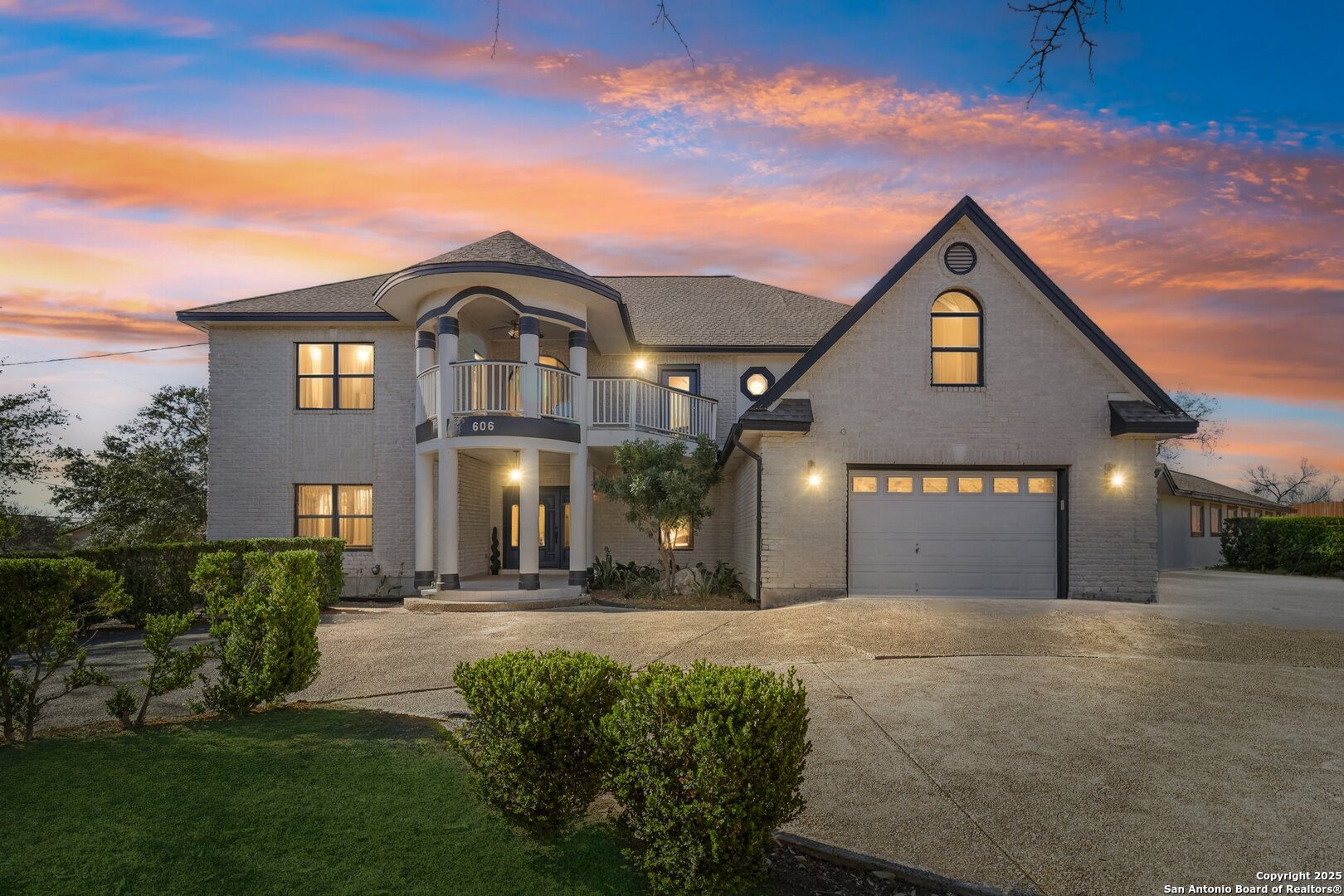 main property photo 43