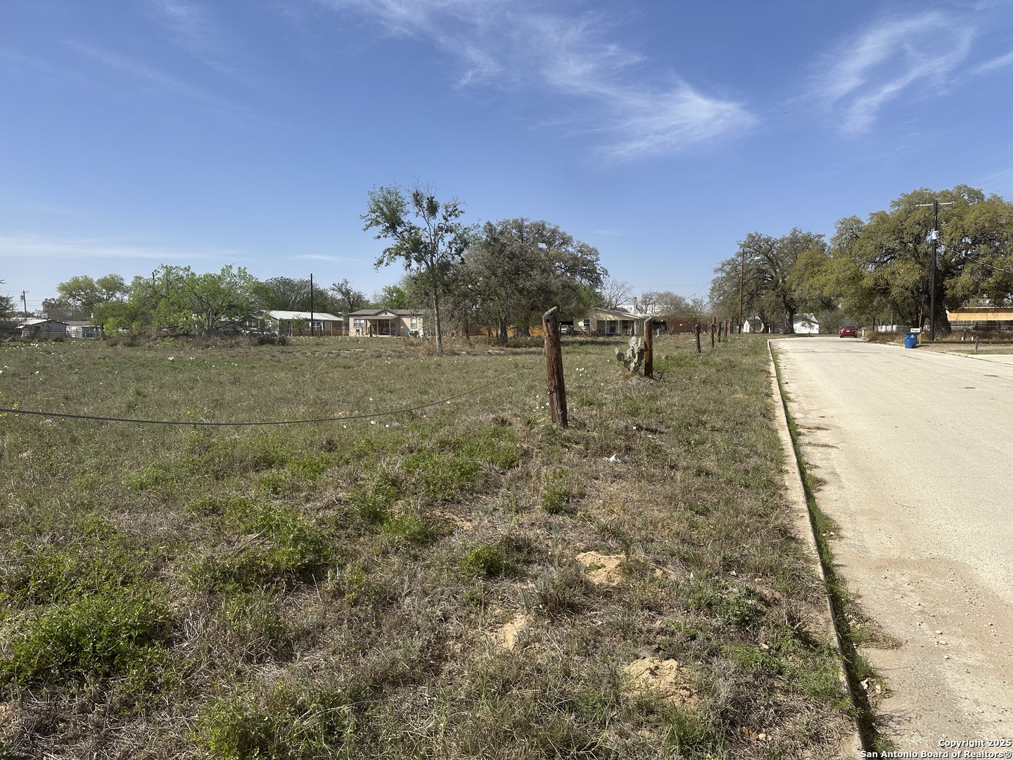 main property photo 15