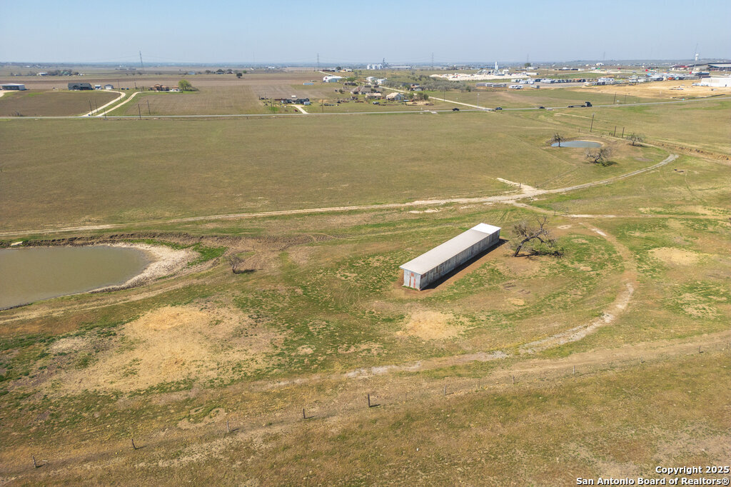 main property photo 12