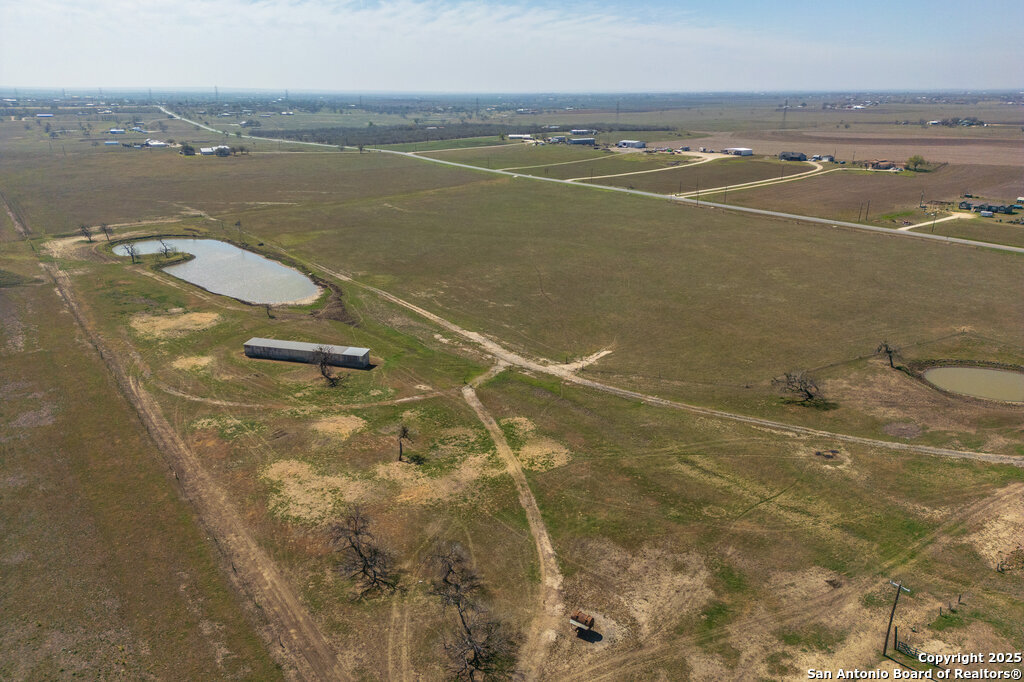 main property photo 13