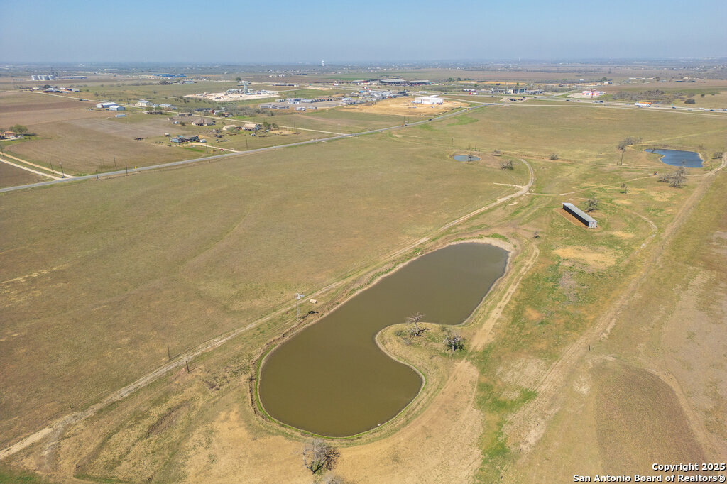 main property photo 16